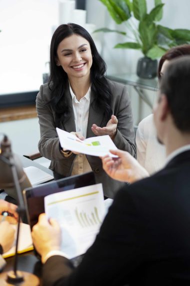 close-up-smiley-people-working-together-web